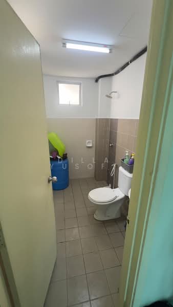 Apartment for Sale at Desajaya Villa - DILLA YUSOFF - Bathroom - PropertyGuru.com.my