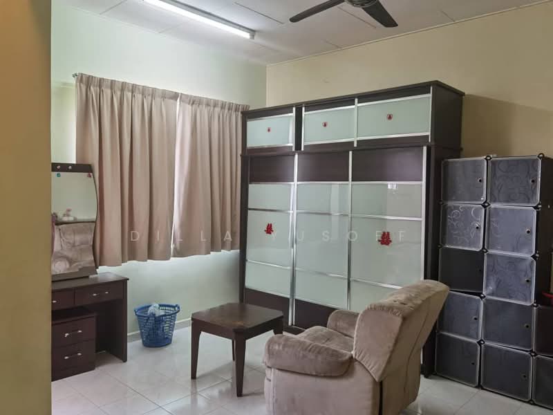 Rumah Teres 2 Tingkat untuk Dijual di Taman Seremban Jaya (Rantau) - DILLA YUSOFF - Bedroom - PropertyGuru.com.my