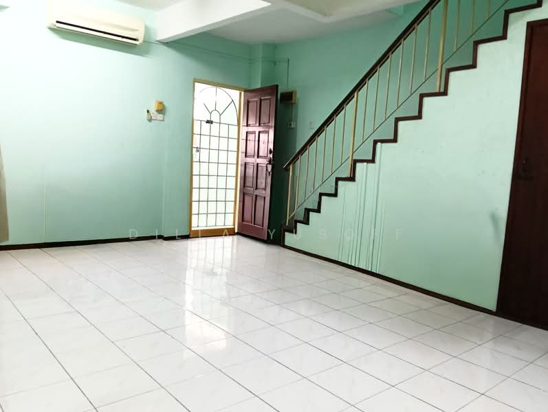 2-storey Terraced House for Sale in Taman Desa Melor (Senawang) - DILLA YUSOFF - Entrance - PropertyGuru.com.my