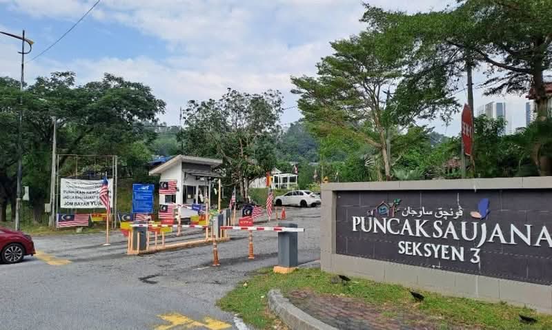 Rumah Berkembar untuk Dijual di Taman Puncak Saujana (Kajang) - Allen . - Exterior - PropertyGuru.com.my