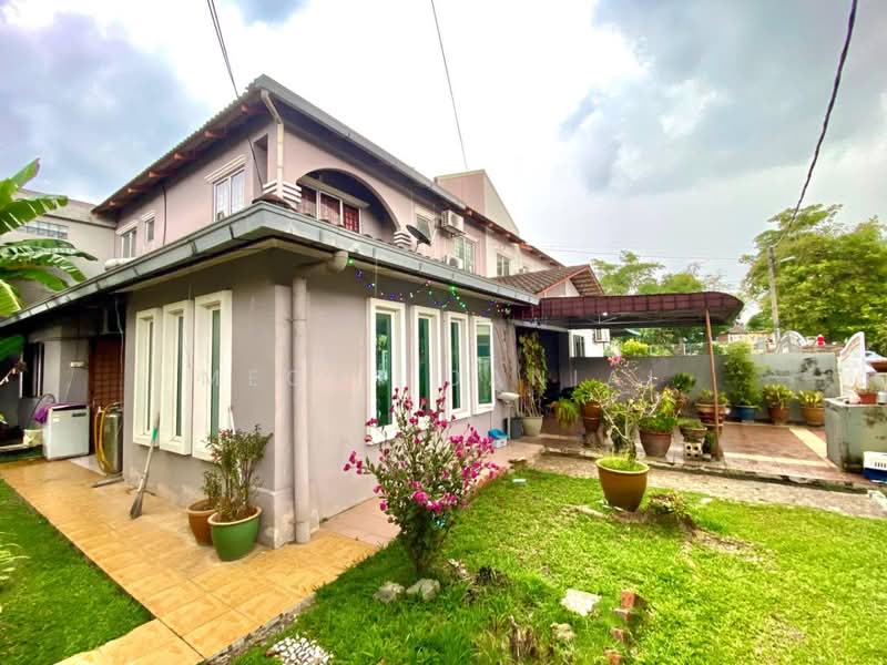Rumah Berkembar untuk Dijual di Taman Putra Perdana (Puchong) - Megat Danial - PropertyGuru.com.my