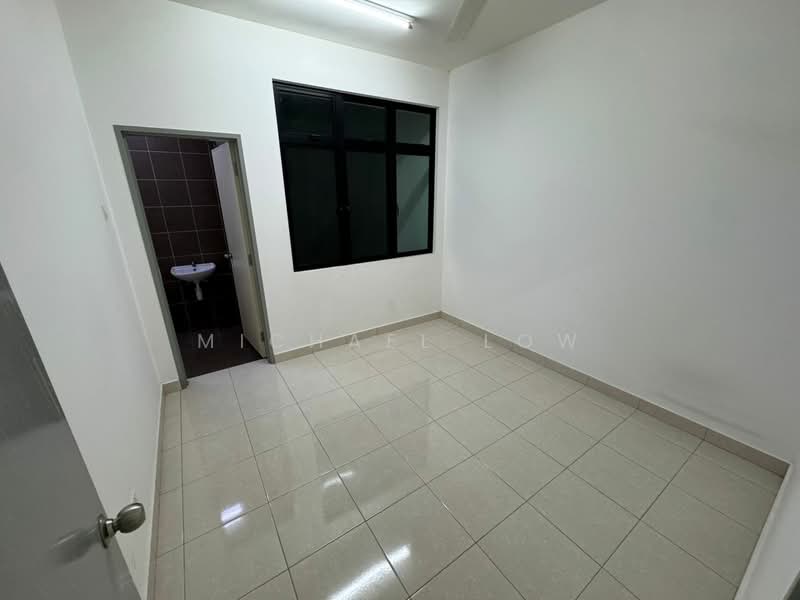 Rumah Teres 2 Tingkat untuk Dijual di Taman Austin Duta (Tebrau) - Michael Low - PropertyGuru.com.my