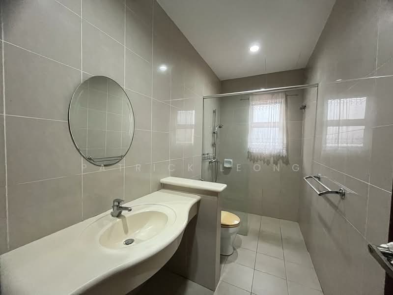 Banglo Pautan untuk Dijual di Tropicana (Petaling Jaya) - Patrick Leong - Bathroom - PropertyGuru.com.my