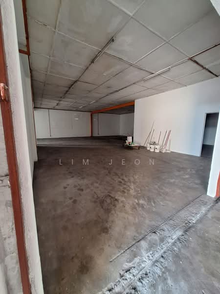 Factory for Rent in Kampung Bukit Kemuning (Shah Alam) - Lim Jeon - Interior - PropertyGuru.com.my
