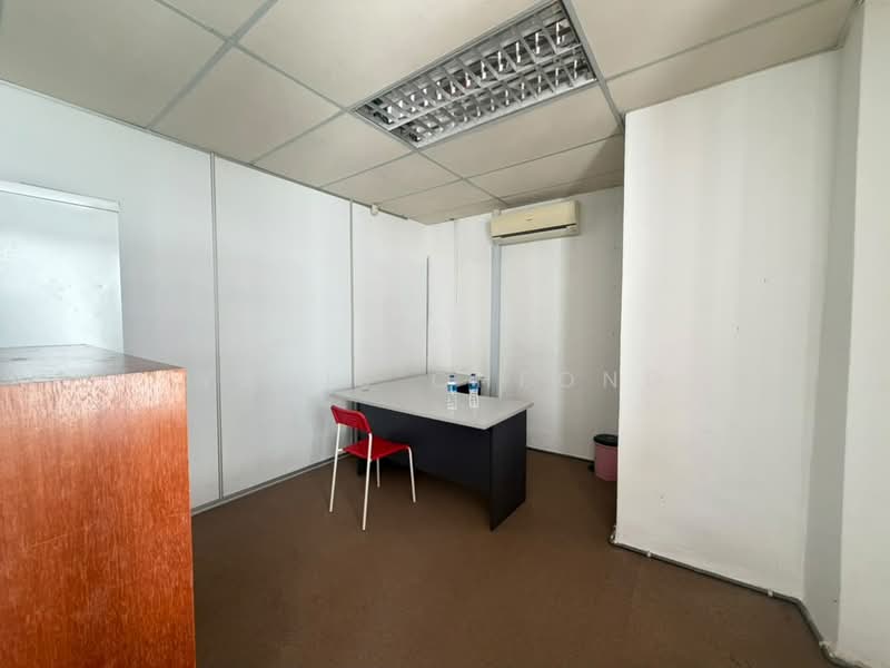 Pejabat untuk Disewa di Bandar Menjalara (Kuala Lumpur) - Yanis Cheong - Interior - PropertyGuru.com.my
