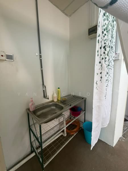 Pejabat untuk Disewa di Bandar Menjalara (Kuala Lumpur) - Yanis Cheong - Interior - PropertyGuru.com.my