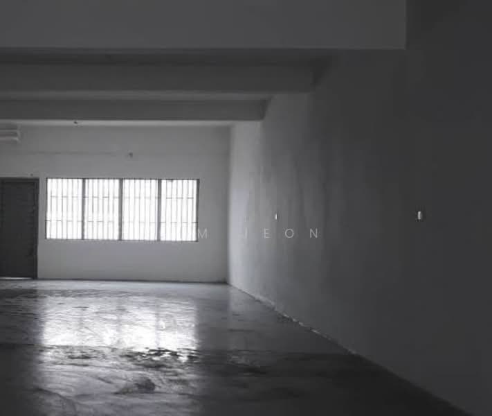 Shop for Rent in Bandar Botanic (Klang) - Lim Jeon - Interior - PropertyGuru.com.my