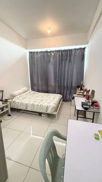 Service Residence for Sale at Wave @ Marina Cove - Regine Ng - Bedroom - PropertyGuru.com.my
