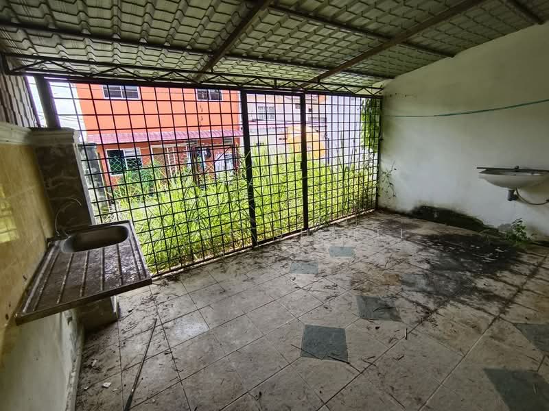 2-storey Terraced House for Sale in Bandar Tasik Kesuma (Beranang) - Azlan Shafei - Exterior - PropertyGuru.com.my