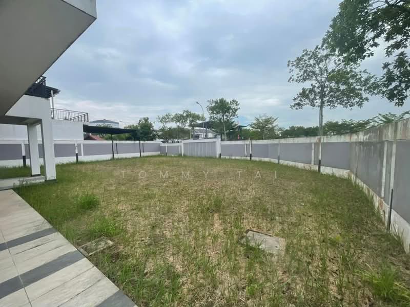 Rumah Kluster untuk Dijual di Taman Austin Duta (Tebrau) - Tommy Tai - Exterior - PropertyGuru.com.my