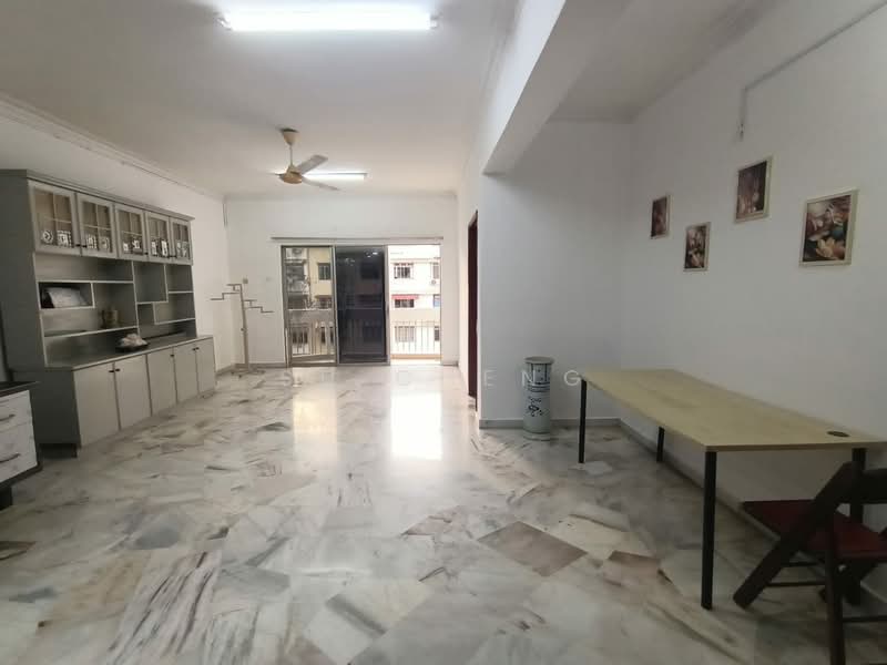 Condominium for Rent at Petaling Indah Condominiums - Su Cheng - Living Room - PropertyGuru.com.my