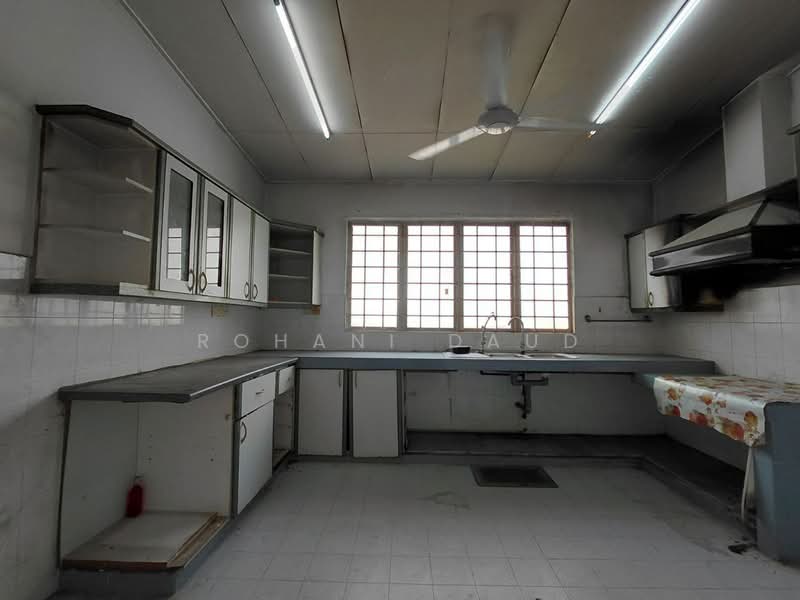 Rumah Teres 1 Tingkat untuk Dijual di Bandar Tasik Puteri (Rawang) - Rohani Daud - Kitchen - PropertyGuru.com.my