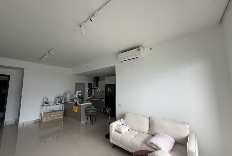 Service Residence for Sale at Residensi Ava @ Kiara Bay - Yan Zi - Living Room - PropertyGuru.com.my