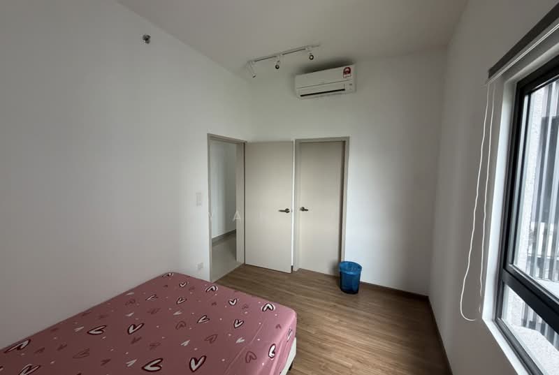 Service Residence for Sale at Residensi Ava @ Kiara Bay - Yan Zi - Bedroom - PropertyGuru.com.my