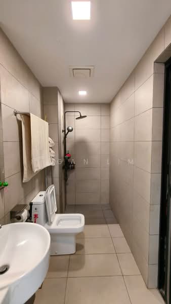 Rumah Teres 3 Tingkat untuk Dijual di Sungai Besi (Kuala Lumpur) - Megan Lim - Bathroom - PropertyGuru.com.my