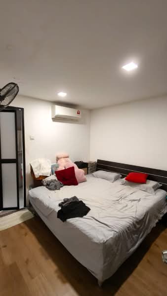 Rumah Teres 3 Tingkat untuk Dijual di Sungai Besi (Kuala Lumpur) - Megan Lim - Bedroom - PropertyGuru.com.my