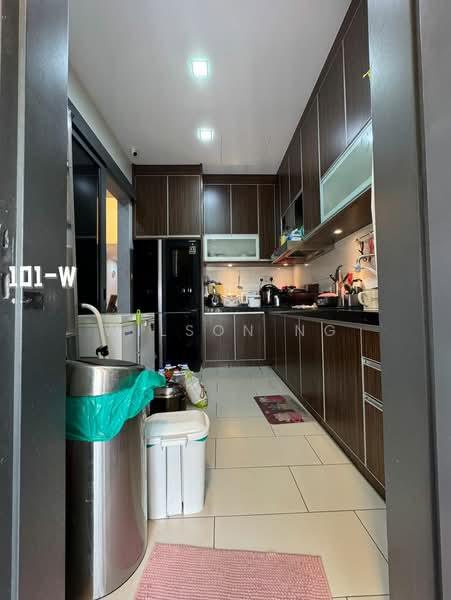 2-storey Terraced House for Sale in Setia Alam (Selangor) - Wilson Ng - Kitchen - PropertyGuru.com.my