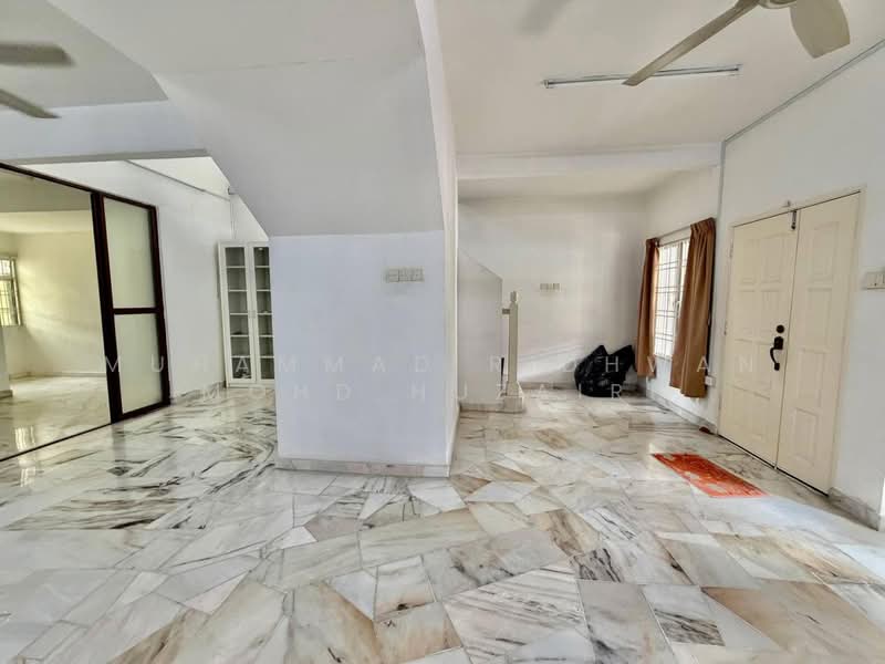 Rumah Teres 2 Tingkat untuk Dijual di Putra Heights (Subang Jaya) - Muhammad Ridhwan Mohd Huzairi - Living Room - PropertyGuru.com.my