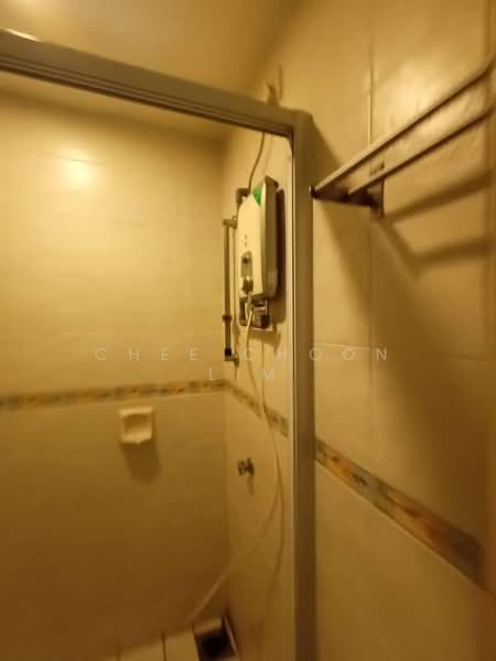 Condominium for Rent at Pelangi Utama - Chee Choon Lim - Bathroom - PropertyGuru.com.my