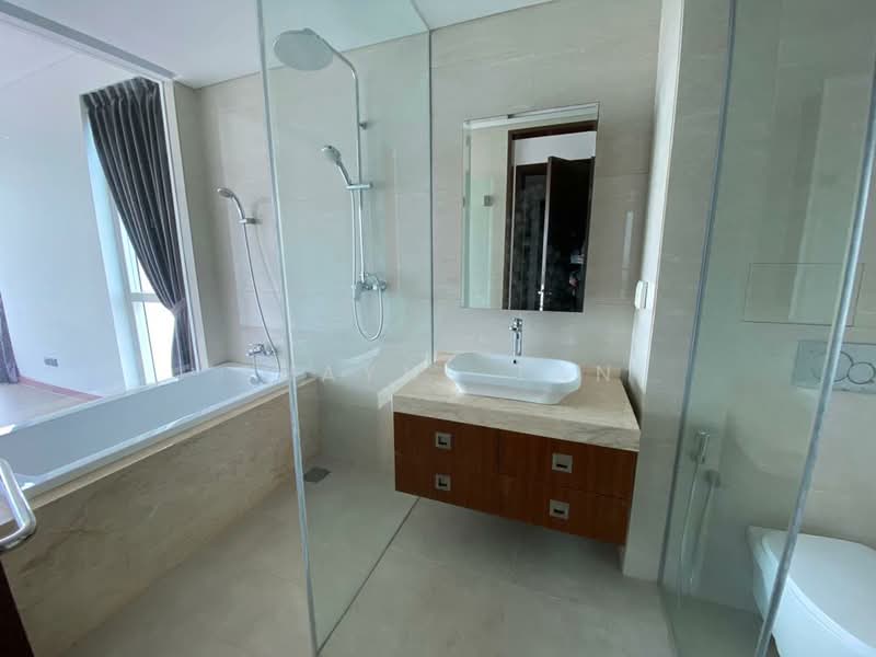 Servis Apartment untuk Disewa di Puteri Cove Residences - Shayne Tan - Bathroom - PropertyGuru.com.my