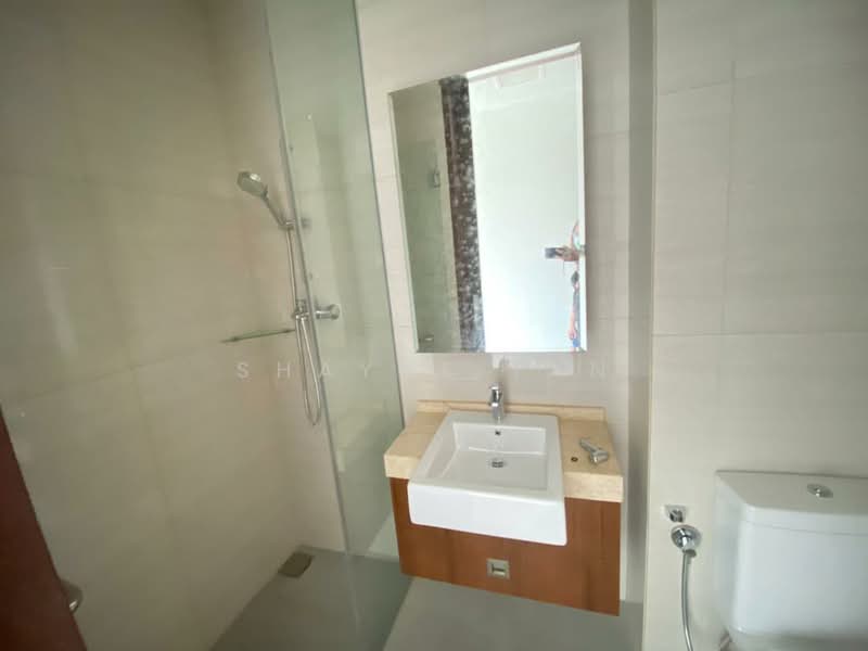 Servis Apartment untuk Disewa di Puteri Cove Residences - Shayne Tan - Bathroom - PropertyGuru.com.my