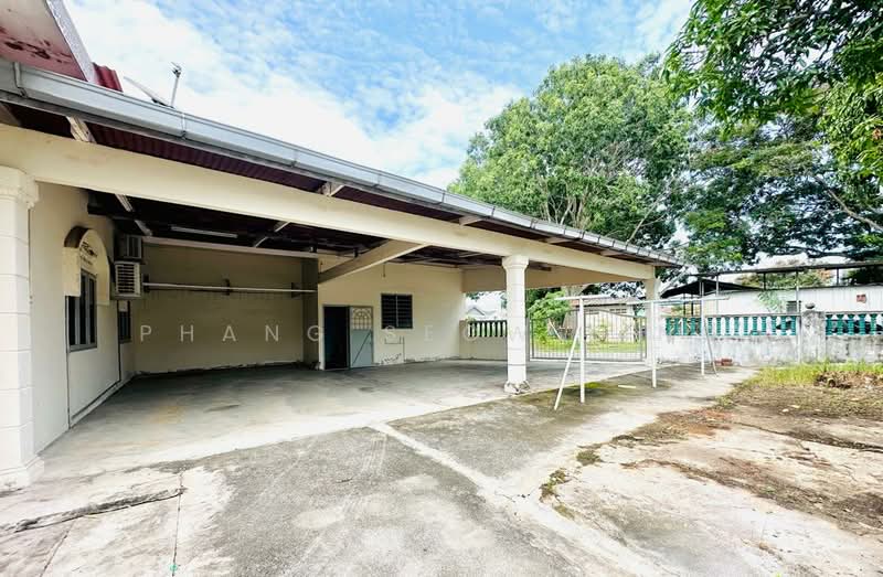 Rumah Teres 1 Tingkat untuk Dijual di Taman Pokok Mangga (Balai Panjang) - Phang Seow Ling - Exterior - PropertyGuru.com.my