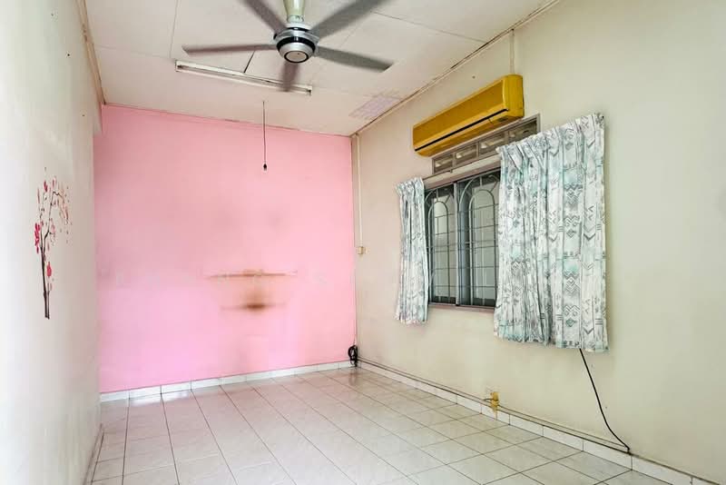 Rumah Teres 1 Tingkat untuk Dijual di Taman Pokok Mangga (Balai Panjang) - Phang Seow Ling - Interior - PropertyGuru.com.my