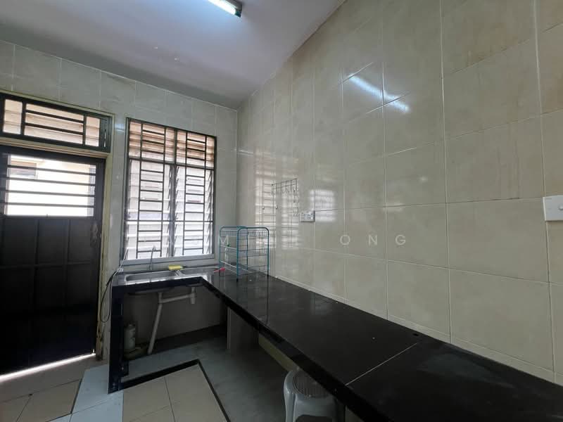 2-storey Terraced House for Rent in Taman JP Perdana (Johor Bahru) - Jasmine Ong - Kitchen - PropertyGuru.com.my