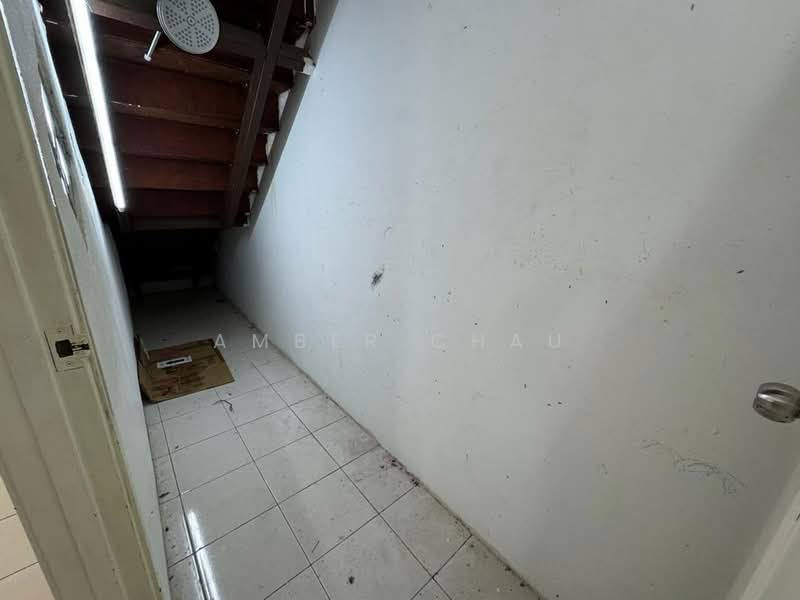 2-storey Terraced House for Sale in Bandar Putra Permai (Seri Kembangan) - Amber Chau - Interior - PropertyGuru.com.my
