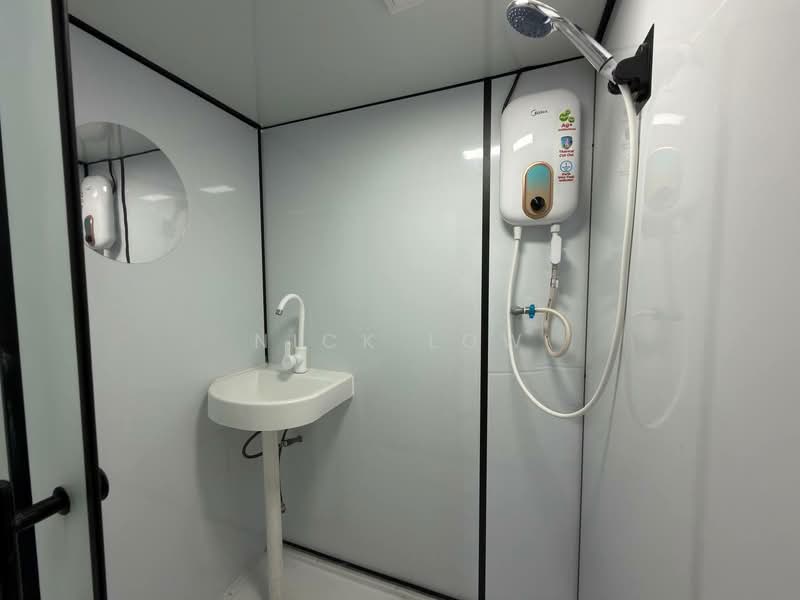 Pangsapuri untuk Disewa di Pan Vista - Nick Low - Bathroom - PropertyGuru.com.my