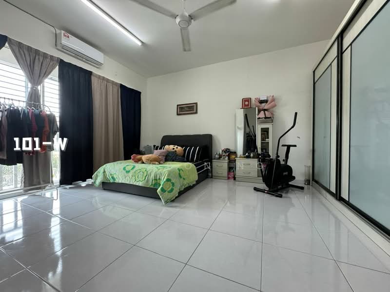 2-storey Terraced House for Sale in Taman Seri Jaromas (Jenjarom) - Wilson Ng - Bedroom - PropertyGuru.com.my