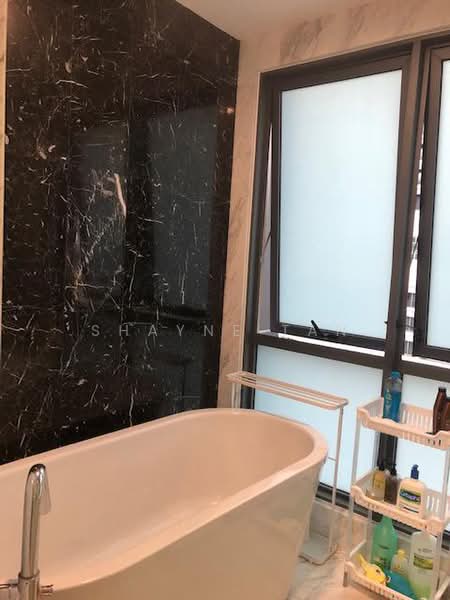 Servis Apartment untuk Disewa di Imperia - Shayne Tan - Bathroom - PropertyGuru.com.my