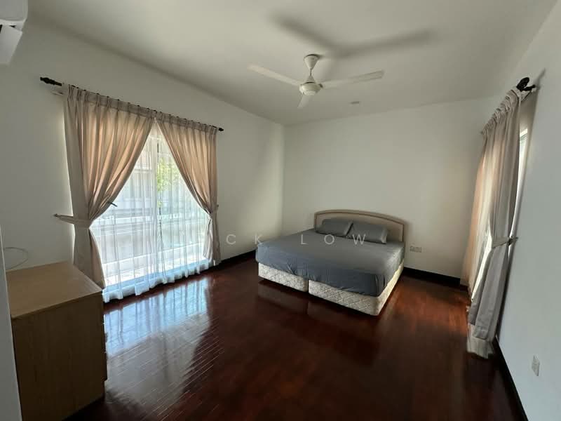 Rumah Teres 2 Tingkat untuk Disewa di Leisure Farm (Gelang Patah) - Nick Low - Bedroom - PropertyGuru.com.my