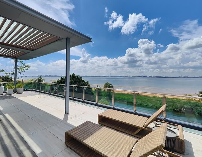 Bungalow for Sale in Forest City (Gelang Patah) - Ronald Mak - Balcony - PropertyGuru.com.my