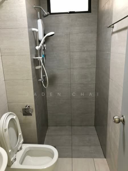 Service Residence for Sale at KL Traders Square - Jaden Chai - Bathroom - PropertyGuru.com.my