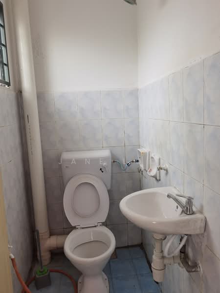 2-storey Terraced House for Rent in Lestari Putra (Seri Kembangan) - Jane Loo - PropertyGuru.com.my