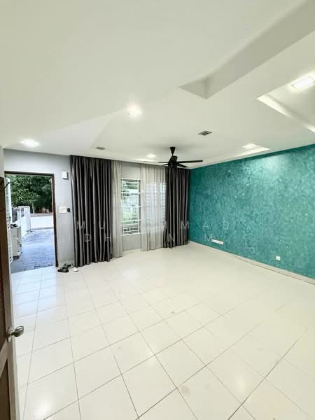 2-storey Terraced House for Sale in Bandar Teknologi Kajang (Kajang) - Muhammad Ridhwan Mohd Huzairi - Living Room - PropertyGuru.com.my