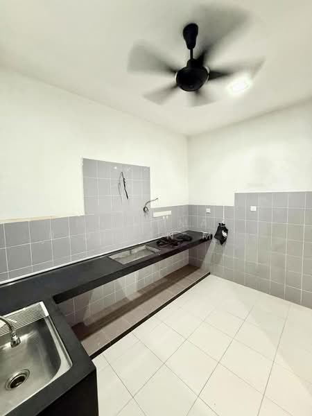 2-storey Terraced House for Sale in Bandar Teknologi Kajang (Kajang) - Muhammad Ridhwan Mohd Huzairi - Kitchen - PropertyGuru.com.my