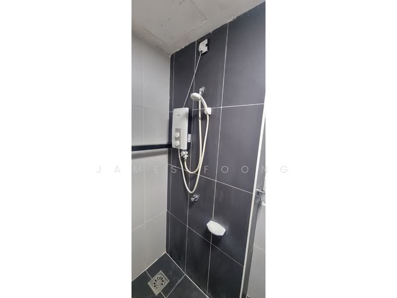 Servis Apartment untuk Disewa di The Garden Residences - James Foong - Bathroom - PropertyGuru.com.my