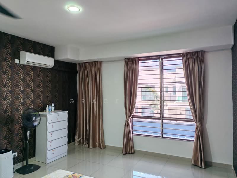 Rumah Teres 2 Tingkat untuk Dijual di Taman Mengkibol (Kluang) - Grace Fan - PropertyGuru.com.my