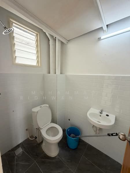 Apartment for Sale at Vista Pinggiran Apartment - Muhammad Ridhwan Mohd Huzairi - Bathroom - PropertyGuru.com.my