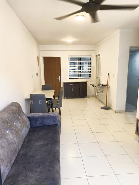 Condominium for Rent at TRI PINNACLE - Andrew Chow - Living Room - PropertyGuru.com.my