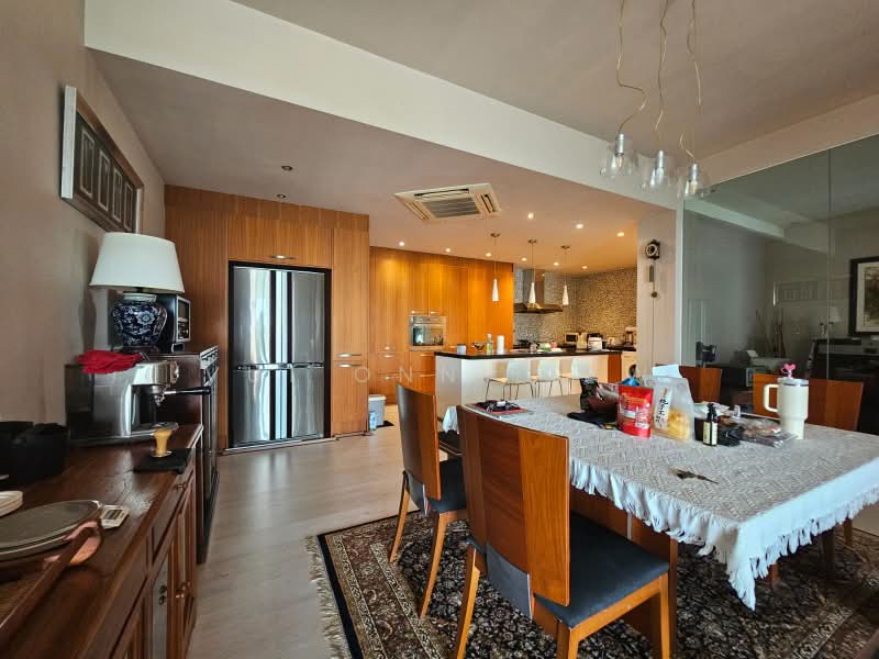 Condominium for Sale at Jesselton Condominium - Vui Onn Liaw - Kitchen - PropertyGuru.com.my