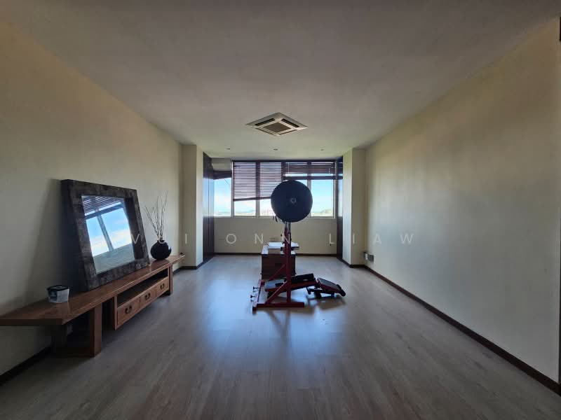 Condominium for Sale at Jesselton Condominium - Vui Onn Liaw - Gym - PropertyGuru.com.my