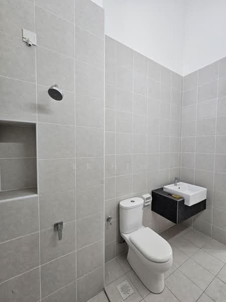 Rumah Teres 2 Tingkat untuk Dijual di Eco Forest (Semenyih) - KK HEW - Bathroom - PropertyGuru.com.my