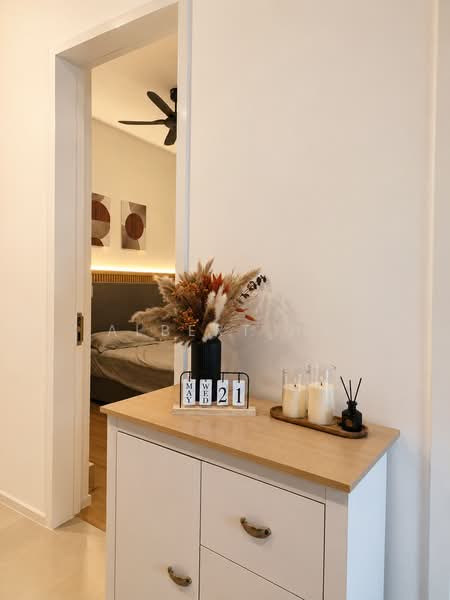 Laurel Residence - 5