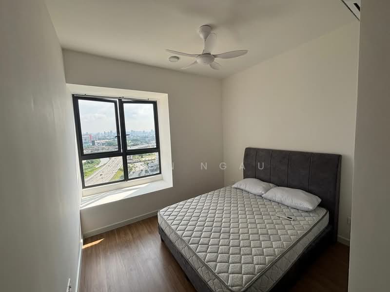 Servis Apartment untuk Disewa di Helix2 @ PJ South - Ryan Ngau - Bedroom - PropertyGuru.com.my