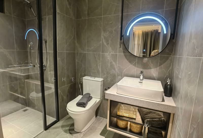 Kediaman Servis untuk Dijual di Aricia Residences - Chester Lim - Bathroom - PropertyGuru.com.my