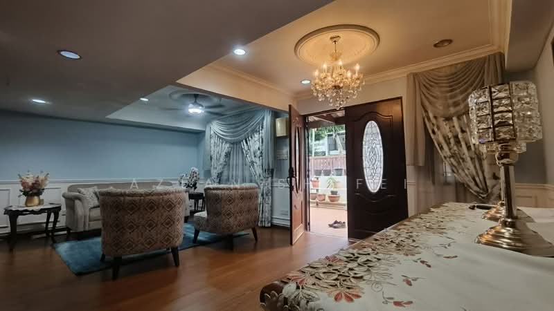 Rumah Teres 2 Tingkat untuk Dijual di Taman Setiawangsa (Setiawangsa) - Azlan Shafei - Living Room - PropertyGuru.com.my
