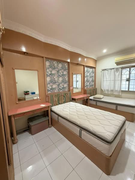 Rumah Teres untuk Dijual di Taman Wangsa Permai (Kepong) - Kenji Ti - PropertyGuru.com.my